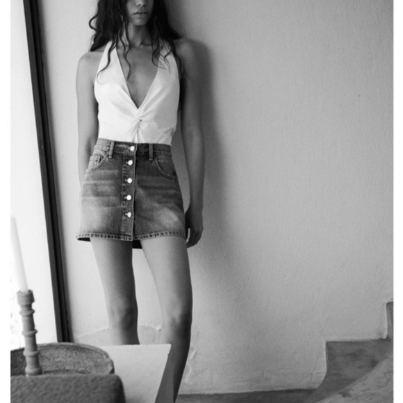 Zara Button Front Denim. Mini Skirt - Picture 3 of 6